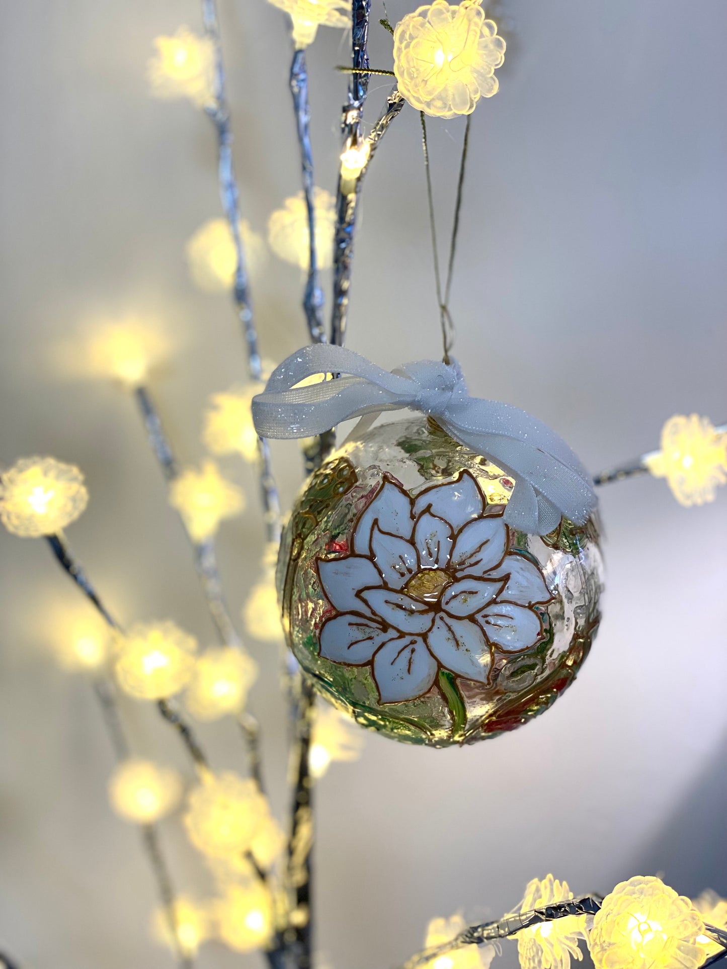 Palle decorative in plexiglas dipinte a mano