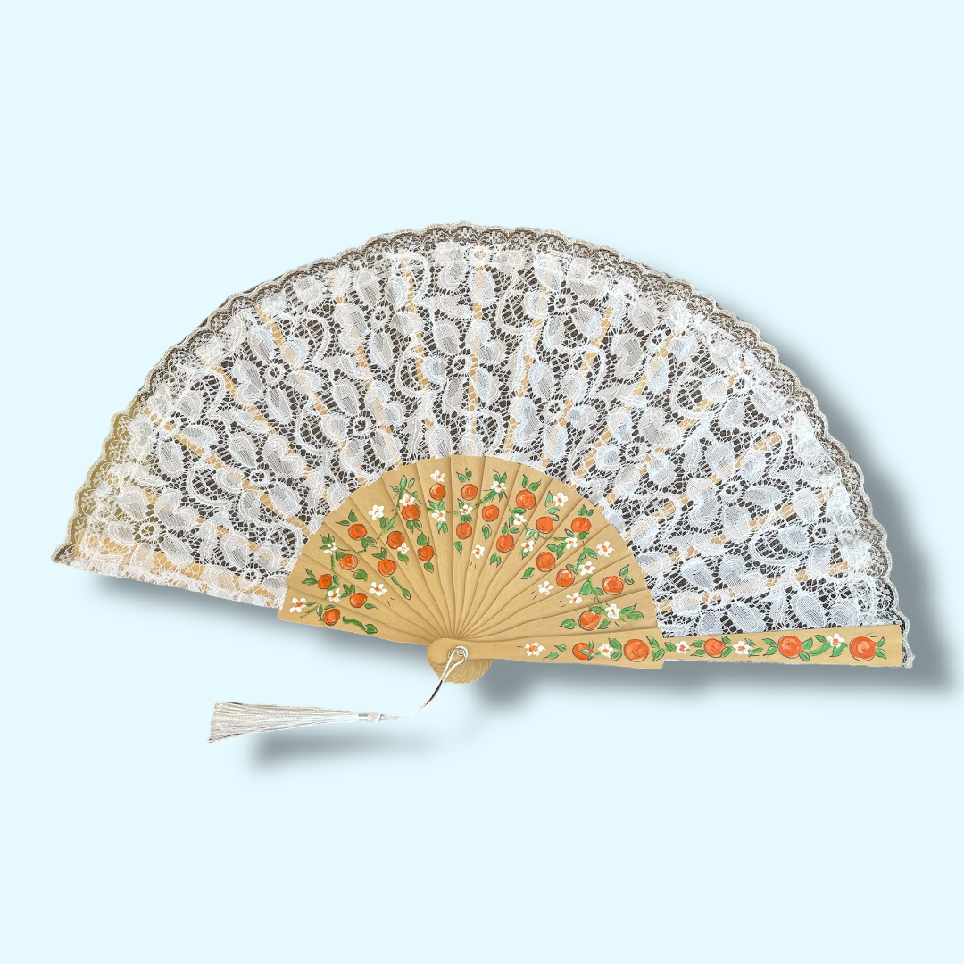 ventaglio in pizzo dipinto a mano sul bastone